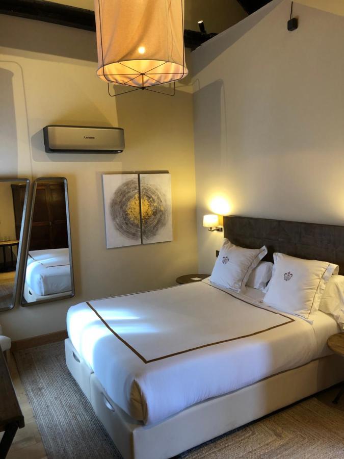 Hotel Boutique Casa Del Comendador Navalcarnero Bagian luar foto